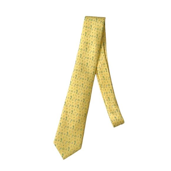 Vineyard Vines VanEck Silk Tie Recycle Earth Friendly Print Yellow - Picture 4 of 6